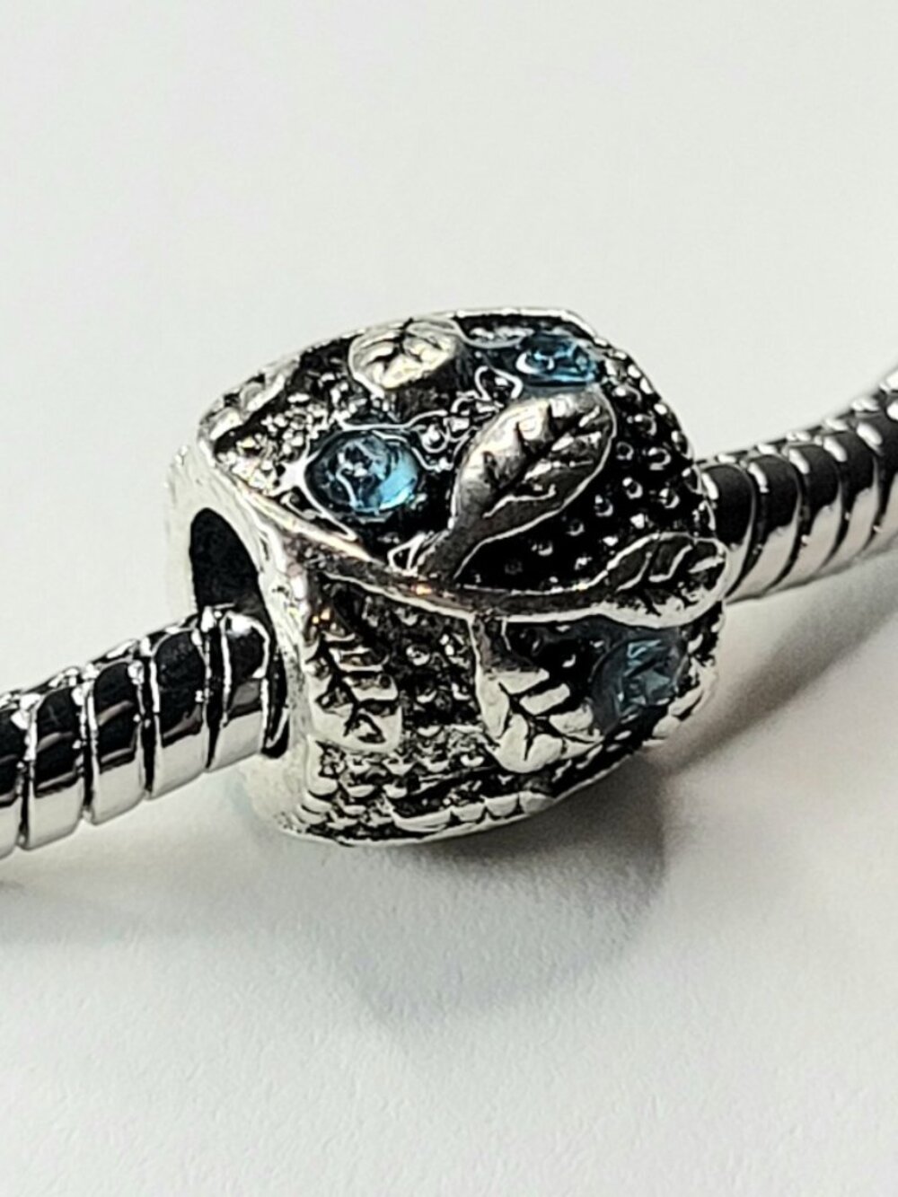 New Pandora Style Blue Rhinestones and Silver Color Chunky Leaf Individual Charm - Picture 2 of 6